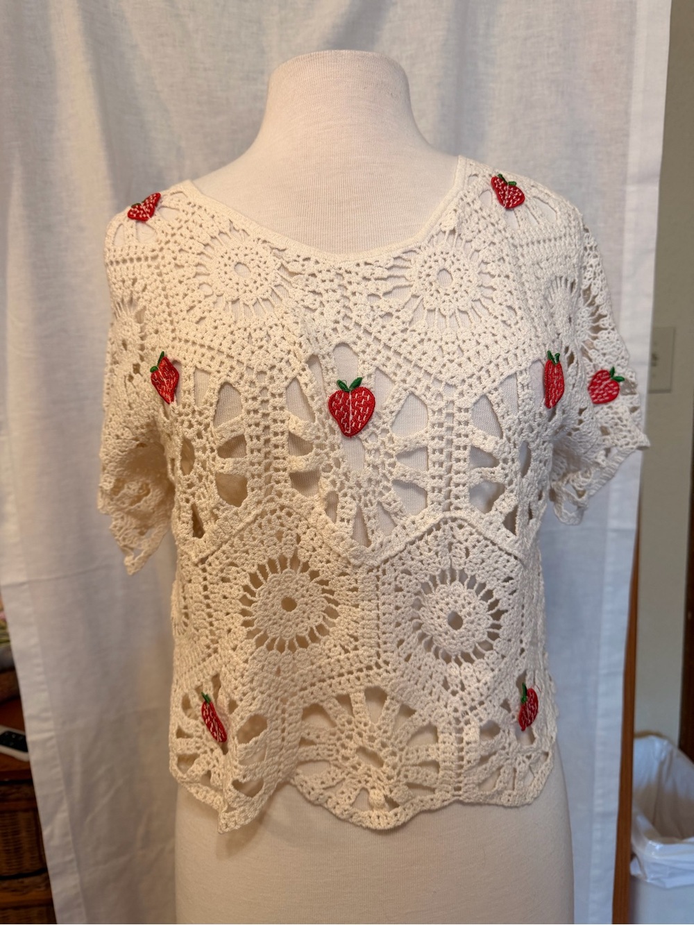 Crochet Short Sleeve Top with Red Strawberry Appliqués - White
